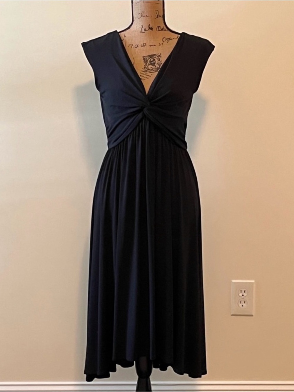 Maggy London Black Twist-Front High-Low Dress Sz 10